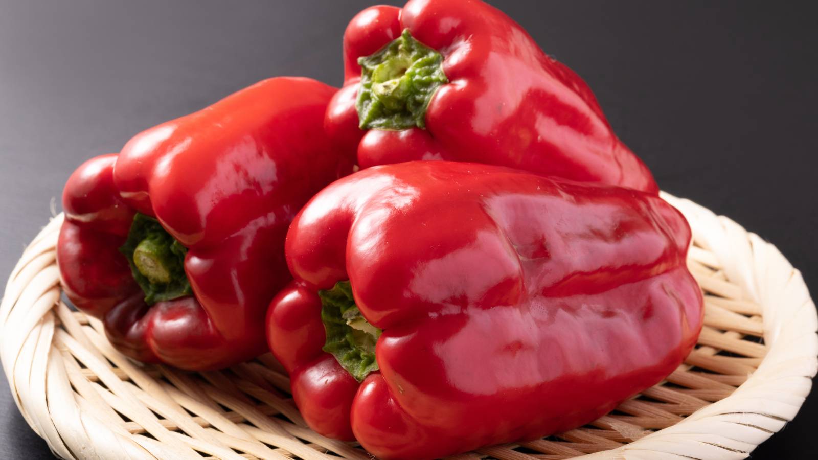 【老けない最強野菜】赤ピーマンの抗酸化力が老化をゆるやかにする理由｜管理栄養士が解説