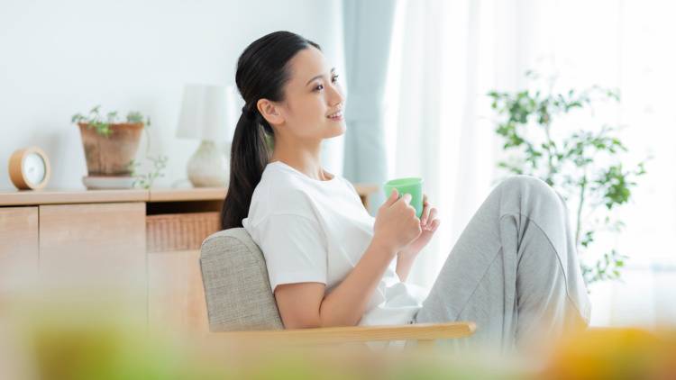 “心のバランス”は腸で決まる?セロトニンの90%が腸で作られる理由と、増やす生活習慣|医師解説