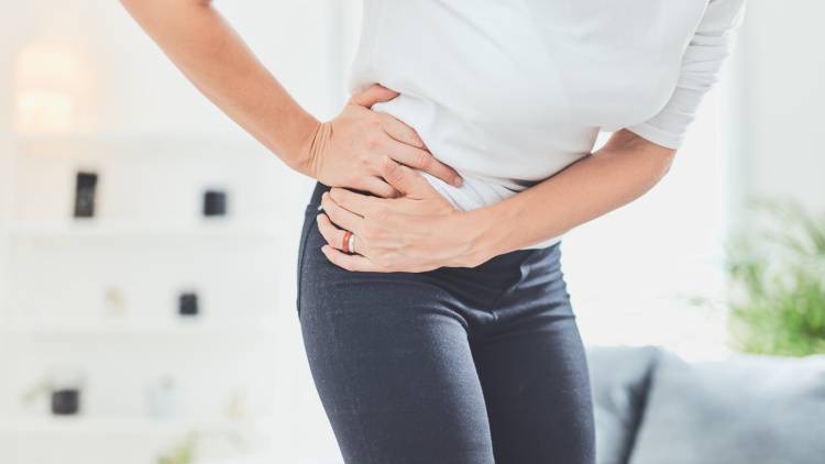 股関節の動きが悪いのは別の部位の硬さが原因かも!股関節の可動域を開放する四つ這いストレッチ