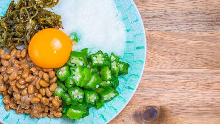 冬太り対策に！腸内デトックスを助ける「ネバネバ食材」のすごい効能・効果的な食べ方を管理栄養士が解説