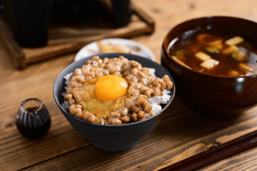 納豆たまごかけごはん