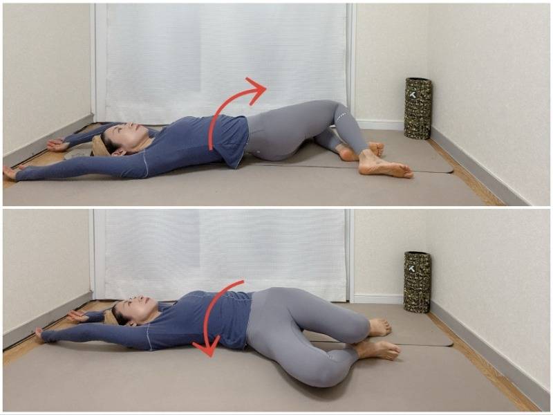 両手をバンザイして膝を立てた仰向けから膝を左右にパタパタ倒すお腹のストレッチ