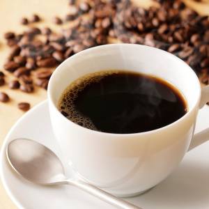 コーヒーは鉄分吸収を阻害する？鉄分不足な人のNGなコーヒーの飲み方｜管理栄養士が解説