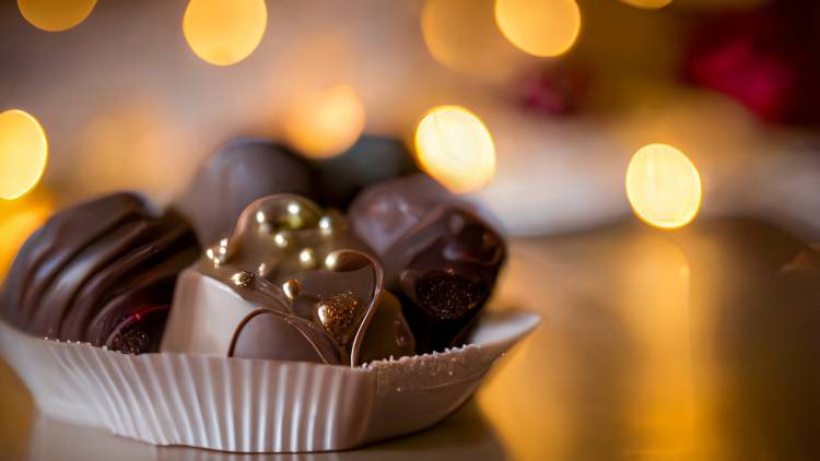 夜チョコで腸が整う？高カカオチョコの正しい食べ方｜管理栄養士が解説