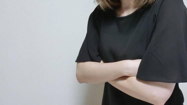 更年期の「痩せない」「太りやすくなった」は姿勢が原因⁉じわじわ太る「体型くずれ」をピタリと止めるストレッチとは?