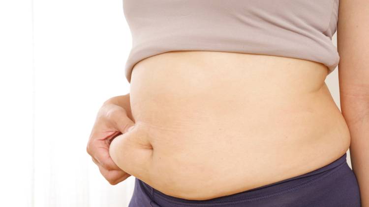 年末イベント太りにはこれが効く！効かせる動きで脂肪を撃退「全身痩せるポーズ」