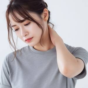 【「首が回らない」「振り向くとつらい」が改善】たった２分で変わる！頑張らない首ほぐし