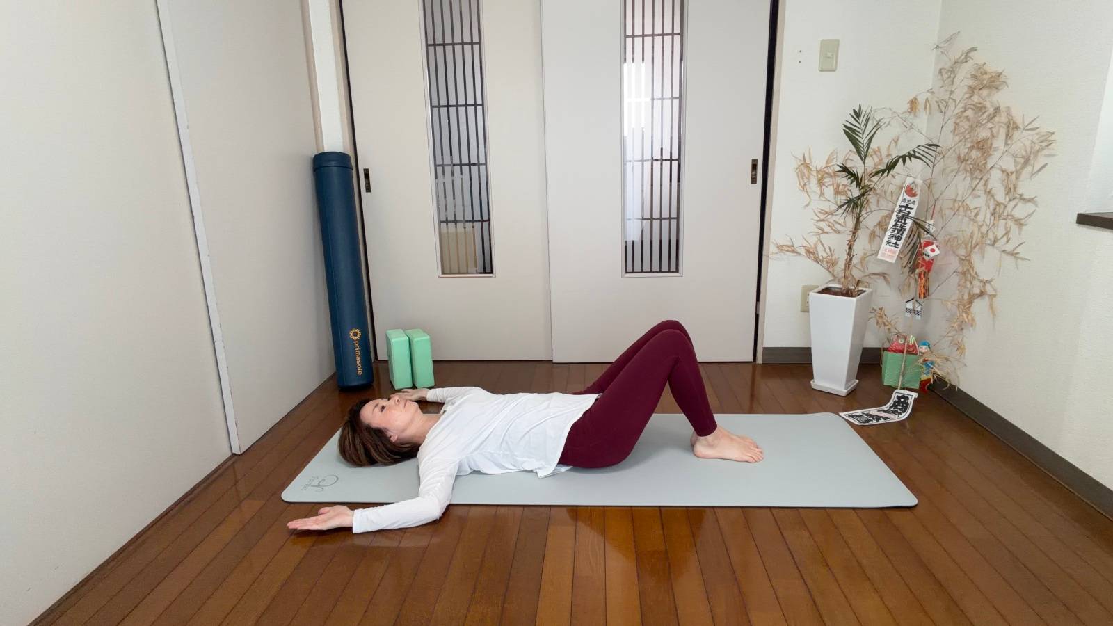 肩甲骨ストレッチ