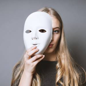 【あなたのまわりにもいる!?】「不誠実な人」を見分ける3つの“違和感”|精神科医が解説