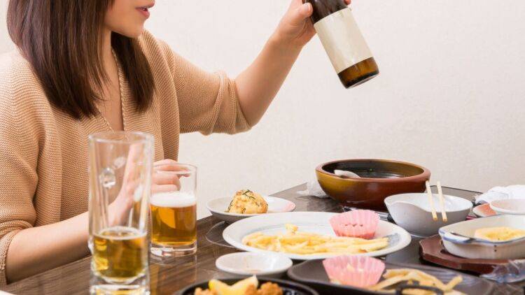 食べすぎた翌日にすべきこととは？「頑張るほど太る間違いケア」から「体を軽くする正解ケア」へ