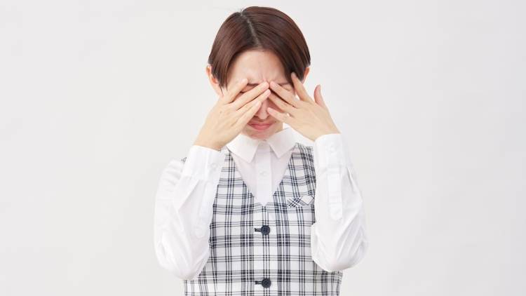 自己嫌悪が止まらないあなたへ。自分を責めてしまう心の仕組みと抜け出し方｜心理師が教える