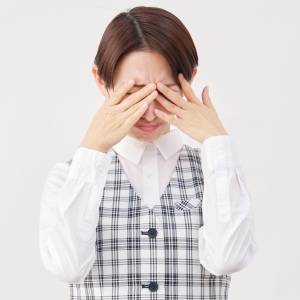 自己嫌悪が止まらないあなたへ。自分を責めてしまう心の仕組みと抜け出し方｜心理師が教える