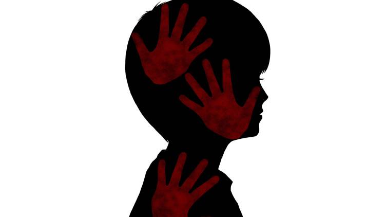 貧困と虐待の中で育ち「稼げば幸せになれる」と信じた私が、無意識の思い込みに気づくまで|経験談