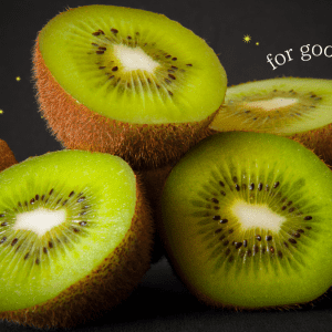 「夜キウイ」は睡眠の質を上げる？正しい食べ方を管理栄養士が解説