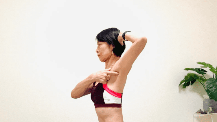 モヤモヤやストレスを感じたらココを押してみて！心と体のリセットボタン「極泉（きょくせん）」の押し方