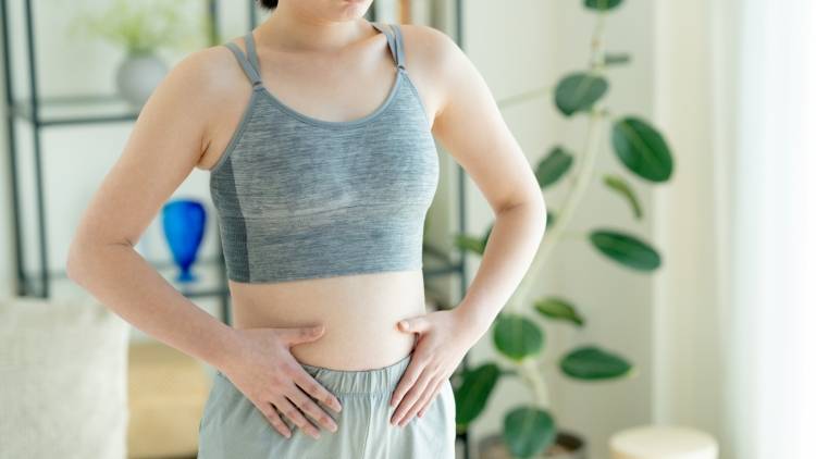 体型が崩れ始めたら姿勢が原因かも【40代の姿勢改善】むくみもスッキリ「姿勢リセットヨガ」