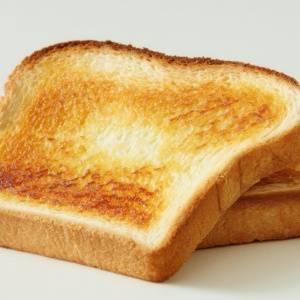 鉄を効率よく摂る！朝トーストの“最強コンビ”とは？｜管理栄養士解説