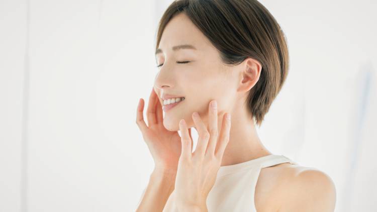 外側ケアだけじゃ限界?冬の肌荒れを卒業するための食べ合わせ3選|管理栄養士が解説