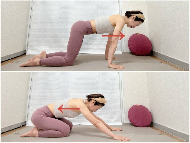 四つ這いから体を前後に動かす手首をほぐすストレッチ