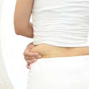 お尻の筋肉が使えていない人はお腹まわりが太りやすい！？寝たまま鍛えるラクラクお尻トレーニング