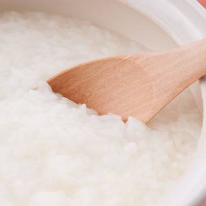 腸がどんどんキレイになる!朝、白がゆと組み合わせると良い食材とは?管理栄養士が解説