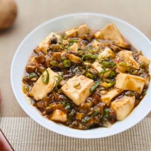 〈食べる温活〉腸と巡りをやさしく整える【しいたけとネギの麻婆豆腐】