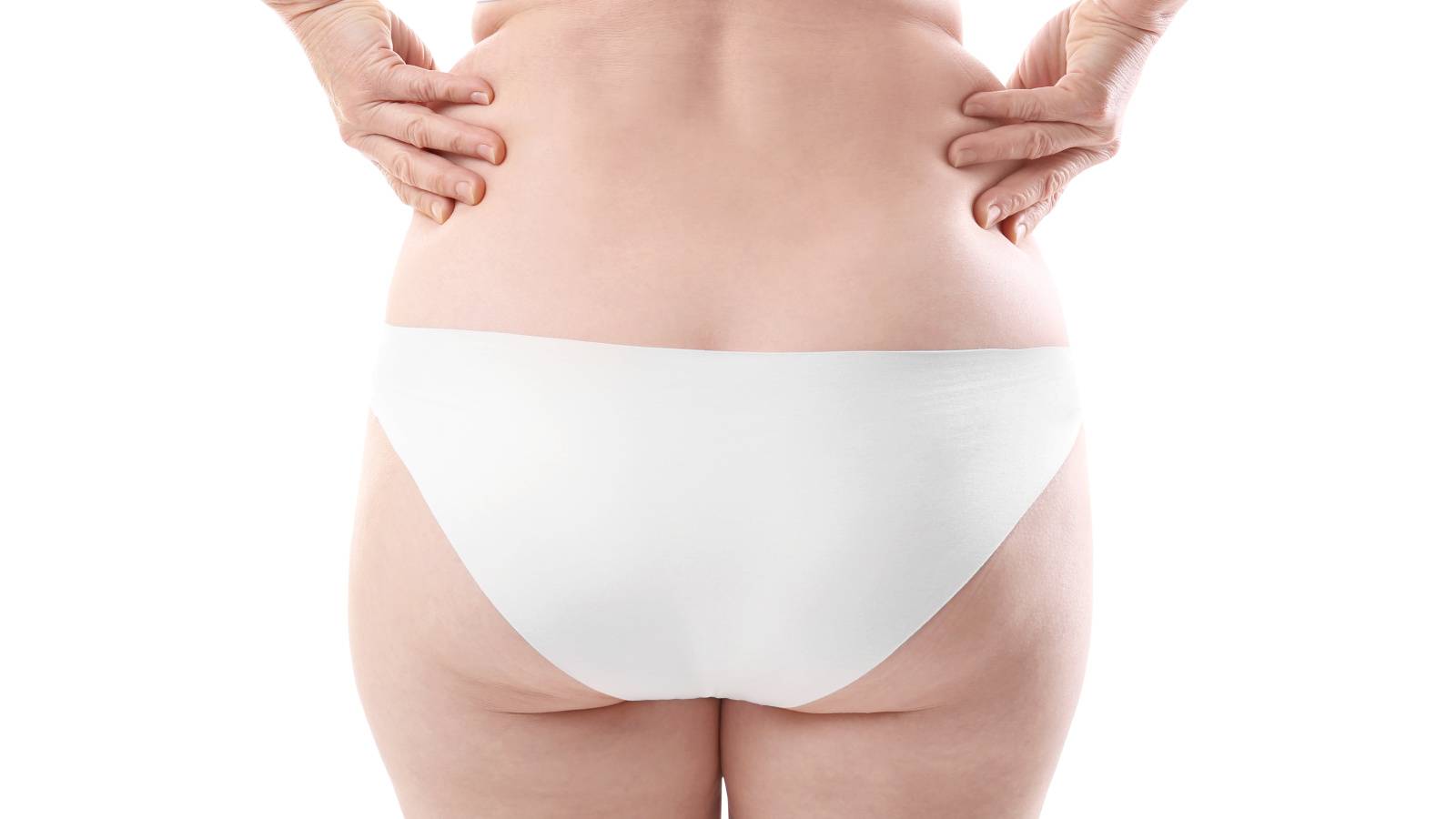  40代になって背中に脂肪がついた…と感じたら。背中をぎゅっと引き締める「バッタのポーズ」 