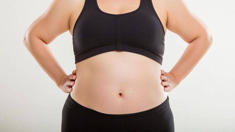 寸胴体型が気になる・アンダーバストが太い→肋骨のせいかも？トレーニング効果も高まる「肋骨を閉じるエクササイズ」