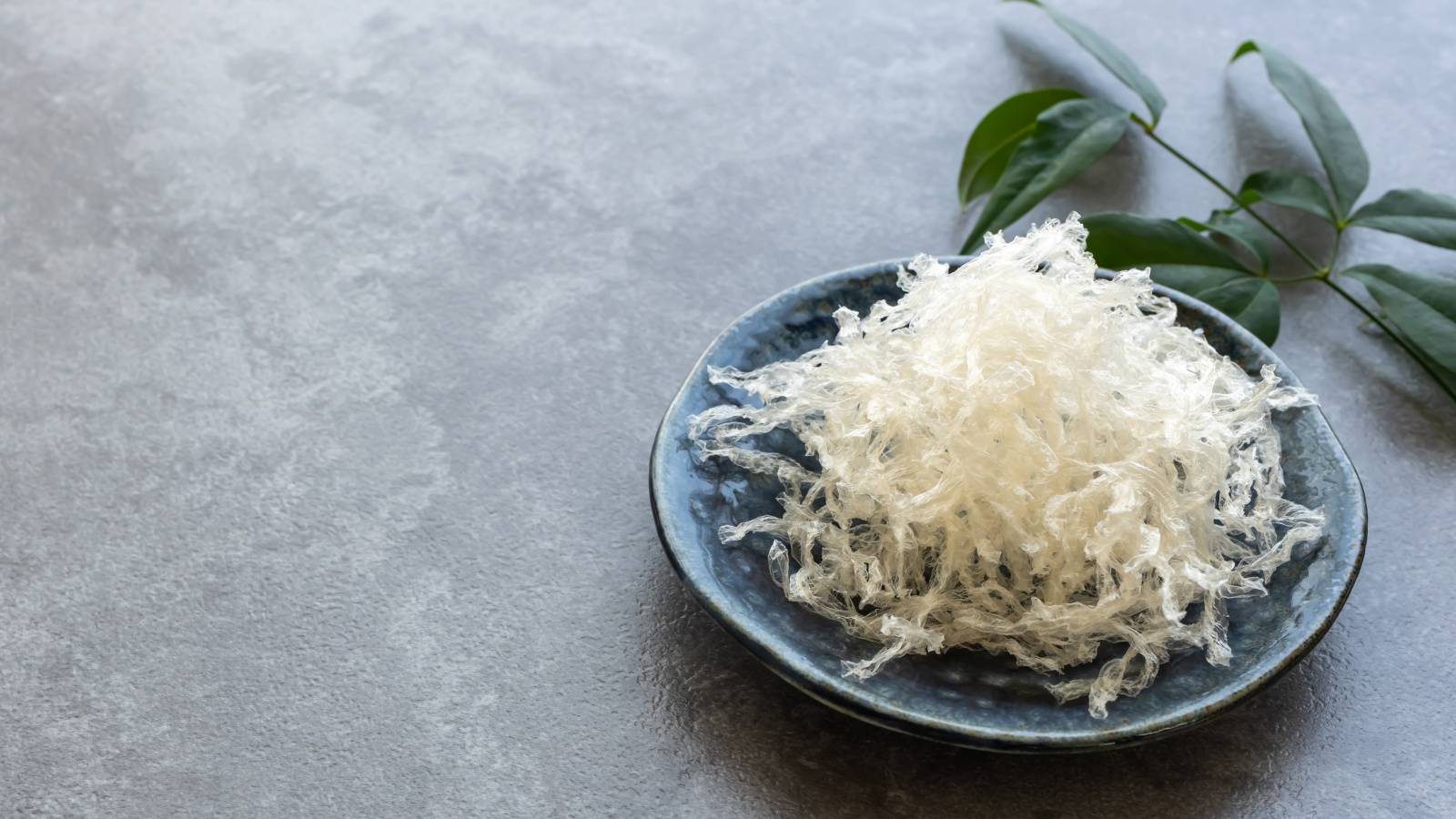 夕食前に「糸寒天」を食べるだけ！腸がみるみるキレイになる食べ方を管理栄養士が解説