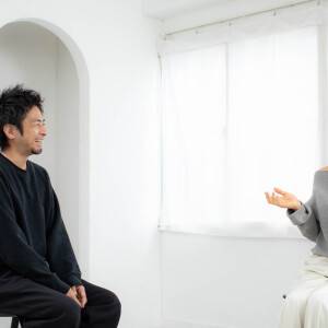 「休みたいのに、休めない」現代を生きる私たちへ｜眠りのヨガと“ながら脳ケア”で取り戻す休息力と集中力