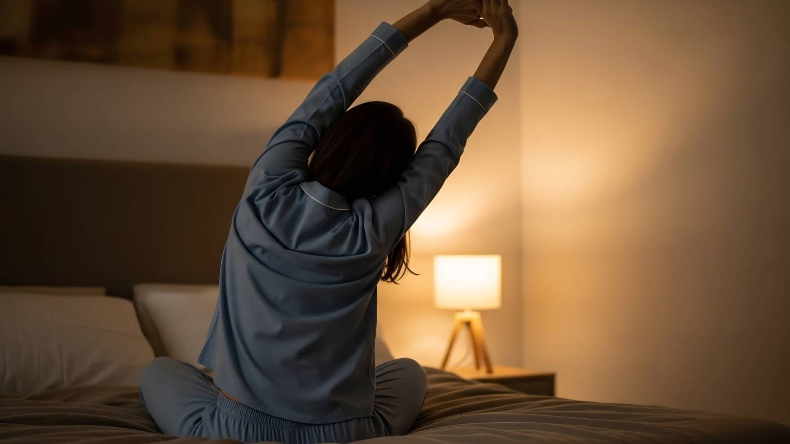 寝る前のストレッチが逆効果になるケースとは｜医師が教える夜の血管ケアの正解