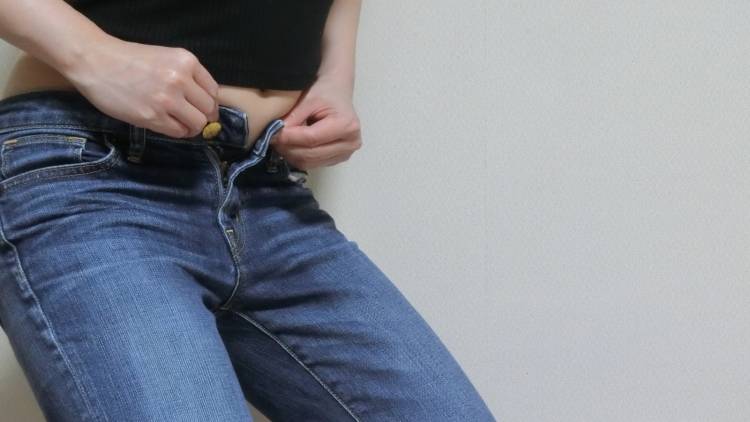 【ぽっこり下腹がスッキリ】きつい腹筋運動不要【寝たまま3段階お腹痩せエクサ】