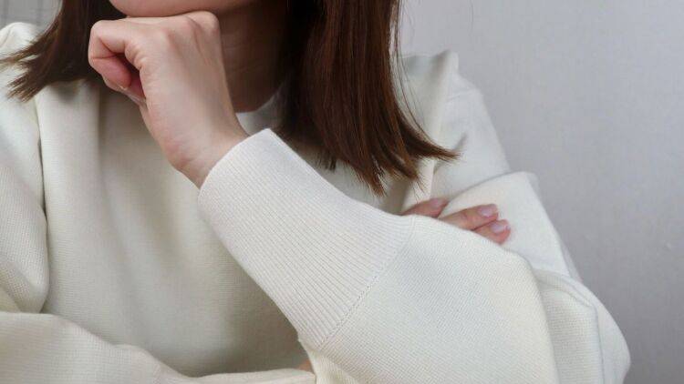 プレ更年期世代の「落ち着かない」「息がしにくい」対策→２ステップで呼吸を深める「肩甲骨まわりストレッチ」