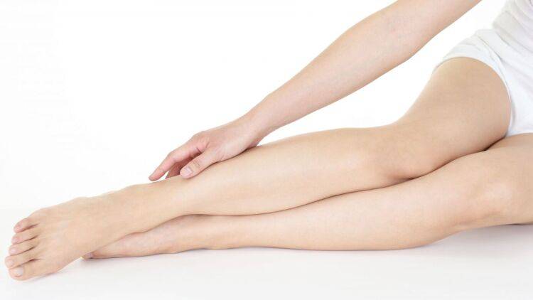 美脚をつくる「ミクリッツ線」とは？詳しい解説と、ミクリッツ線を整える寝たままエクササイズ