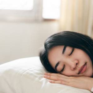 【休日に12時間寝てしまうのは怠けじゃない】繊細さん「HSP」の脳が長時間の“再起動”を必要とする理由｜精神科医が解説