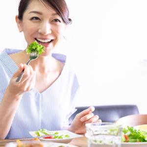 管理栄養士が警鐘！食事にまつわる〝〇〇は毒〟はホント？！リスク回避は意外な方法だった