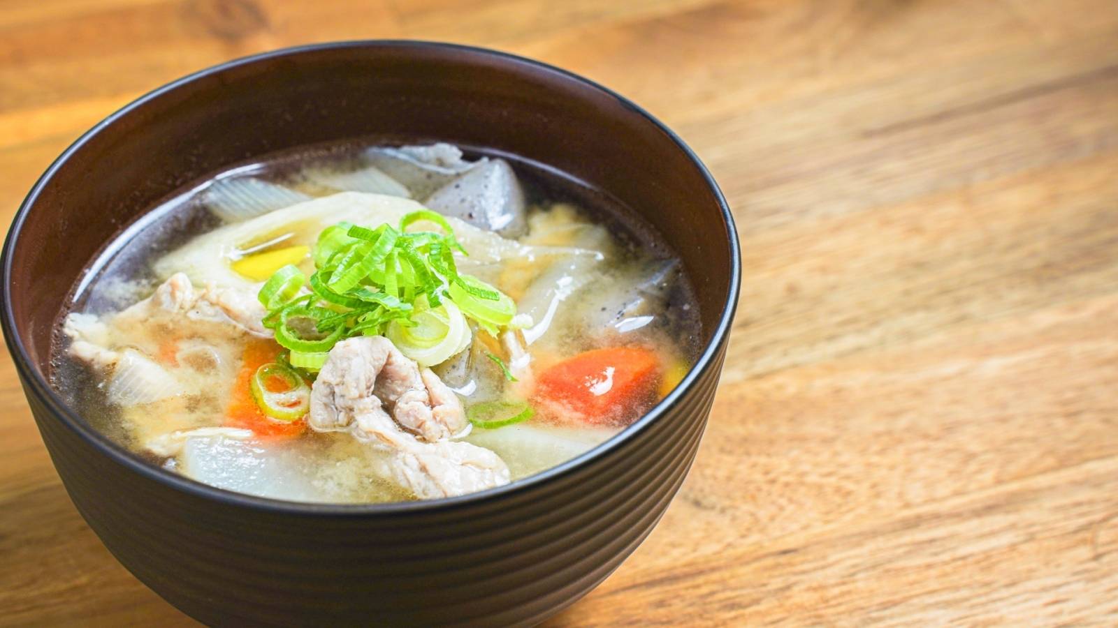 たんぱく質不足を防ぐ！朝、味噌汁に入れたい意外な具材とは？｜管理栄養士が解説