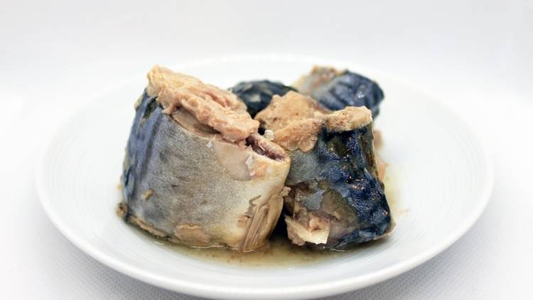 缶詰のサバに、ただ混ぜるだけ!疲れが軽くなる夜のタンパク質補給レシピ|管理栄養士が解説