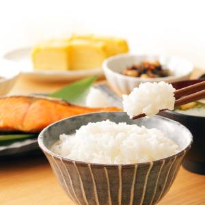 血糖値スパイクを防ぐ!ご飯の前に食べたい食べ物とは?|管理栄養士が解説