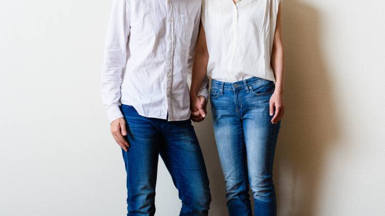 「みんな我慢していると思ってた」性的関係が苦痛だった女性たちが友情結婚にたどり着くまで