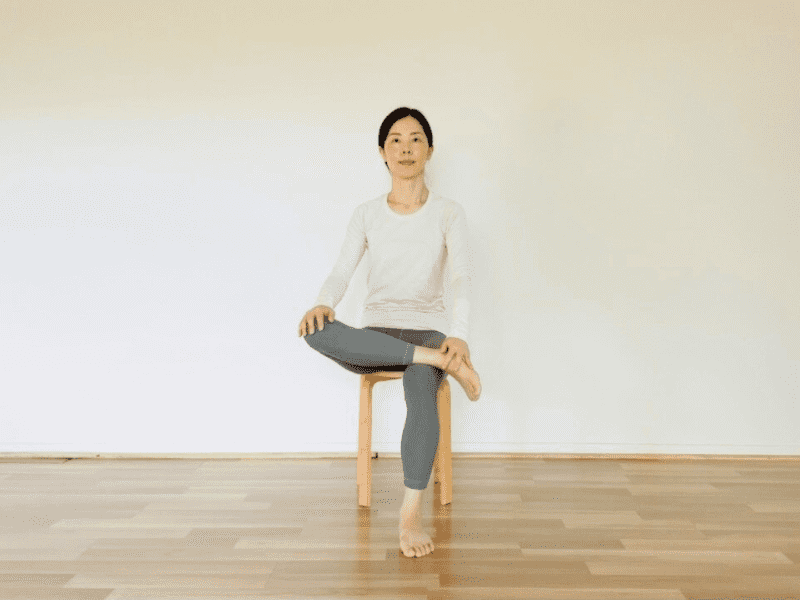 腰痛ストレッチ