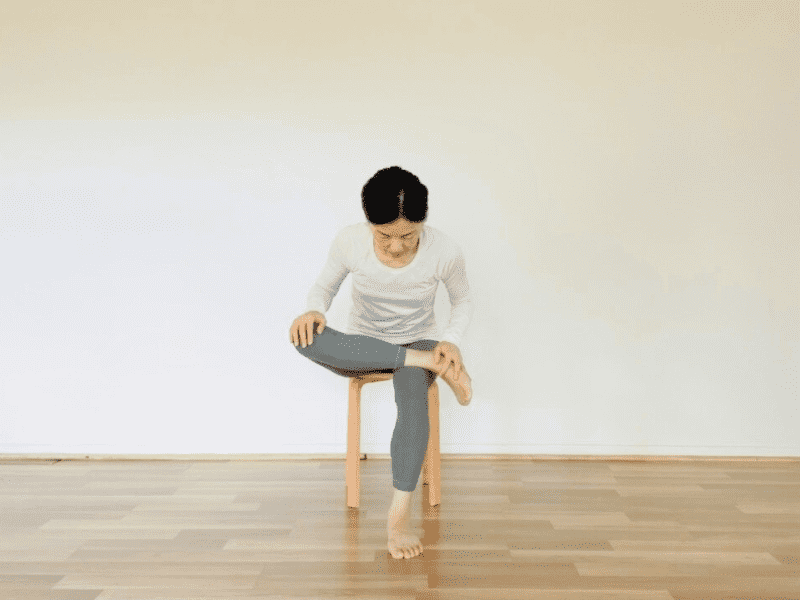 腰痛ストレッチ