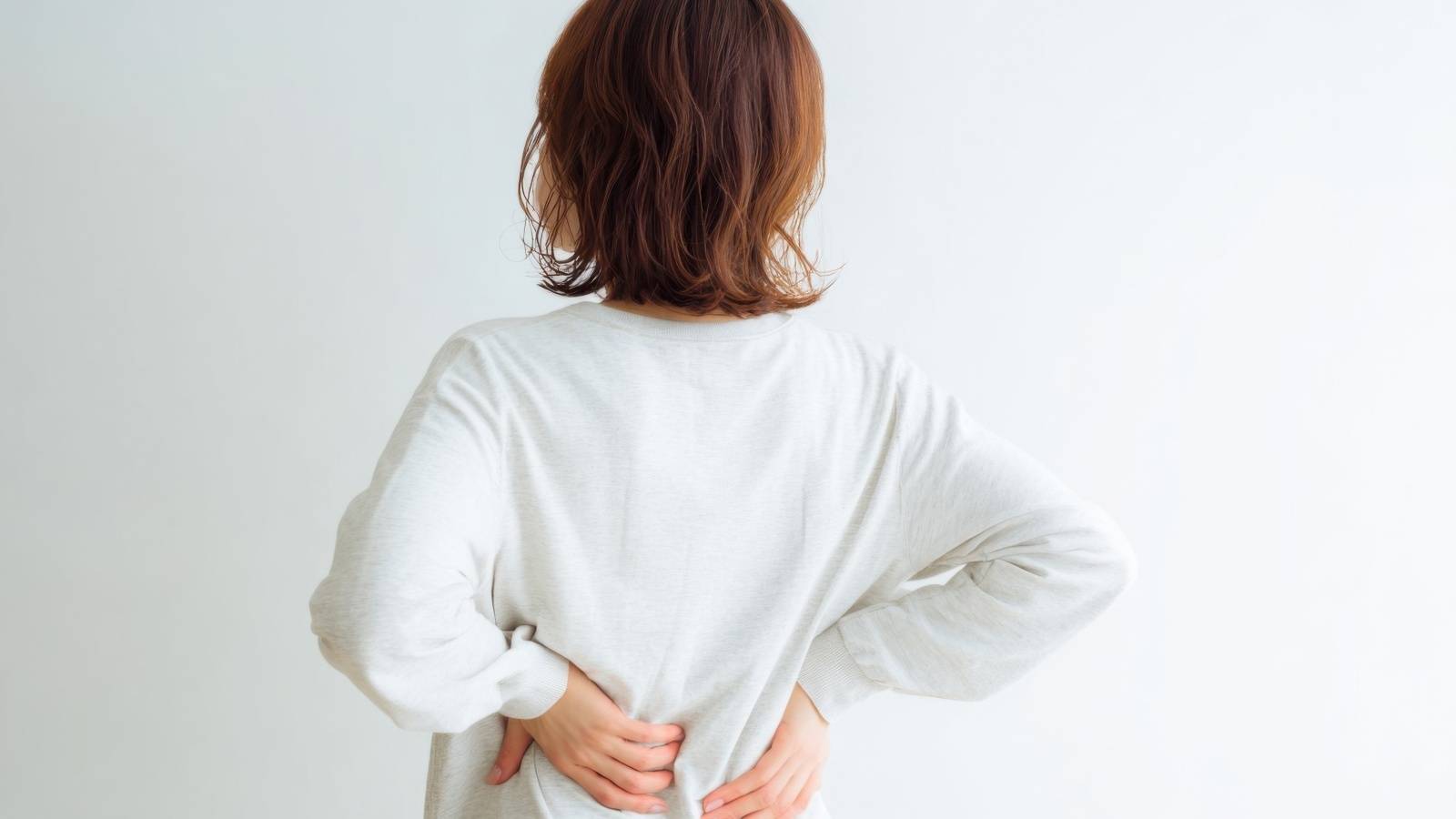 【腰の重みがすっきり！】1日5分でOKの「椅子を使った腰痛体操」