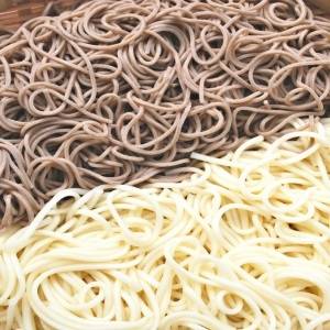 うどんとそば、ダイエット中に食べるならどっち？管理栄養士が本音で比較