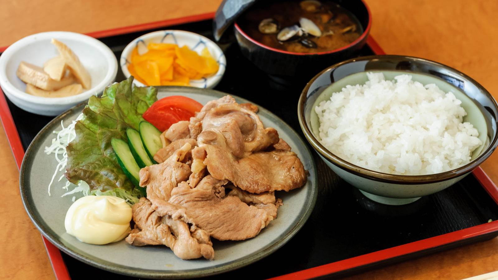 食べる順番を変えるだけでやせる食事に！【医師が提唱】勝手に痩せるすごい食べ方