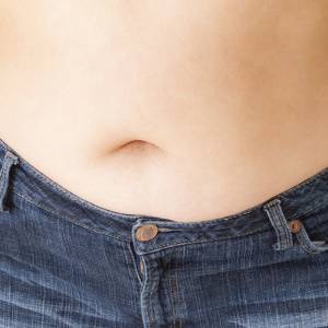 たったこれだけでお腹がぺたんこに!?【40代50代が腹筋より前にすべきこと】下半身のある部分を伸ばすだけ