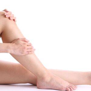 【ふくらはぎのむくみ】原因はもも裏！脚の後ろ側全体の血流を良くする鍵「ヒンジ」エクサのやり方