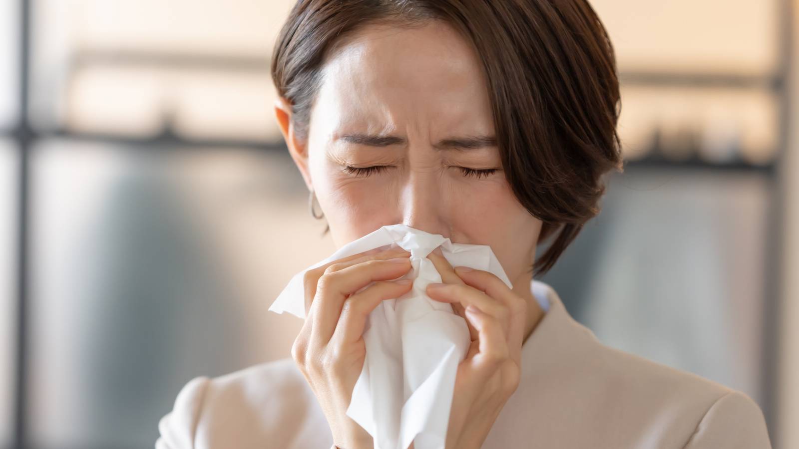 花粉症がつらい人は注意…実は症状を悪化させる“意外な食べ物”3つ｜管理栄養士が解説