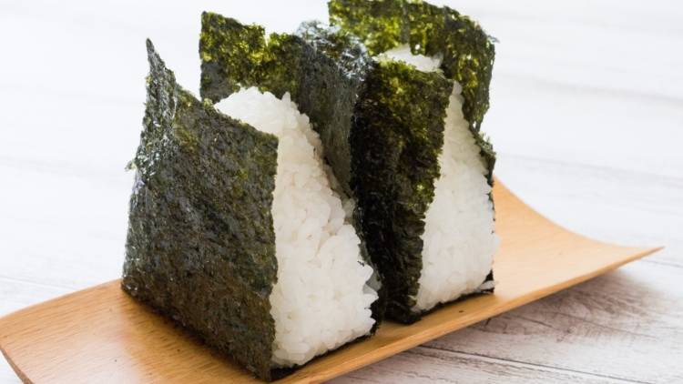 カリウム不足を防ぐ！朝、おにぎりに入れたい意外な具材とは？【管理栄養士が解説】