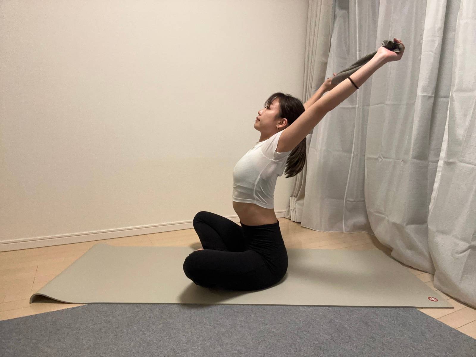 背骨ストレッチ